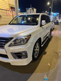 Lexus LX